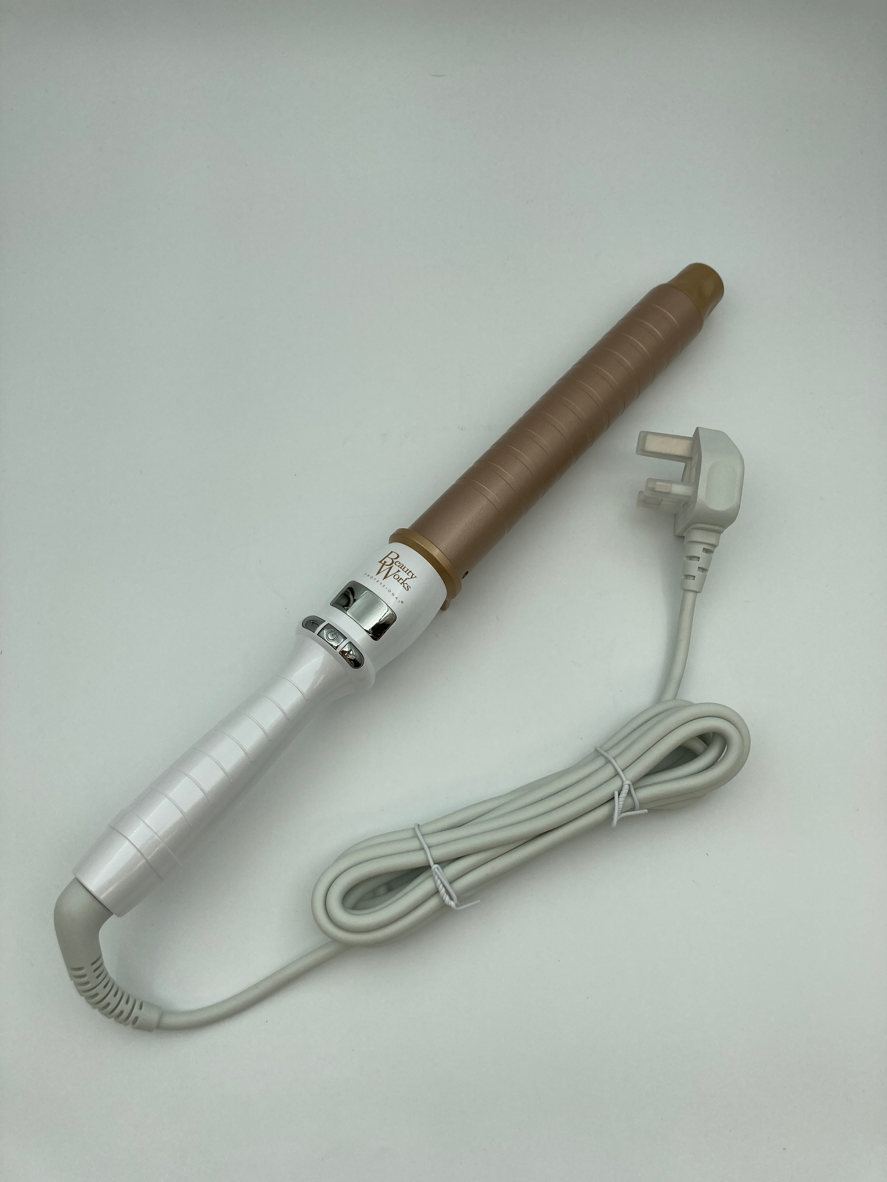 Billede fra myndighedens meddelelse af det tilbagekaldte produkt THE PROFESSIONAL STYLER. Årsag: OKTILTAG.