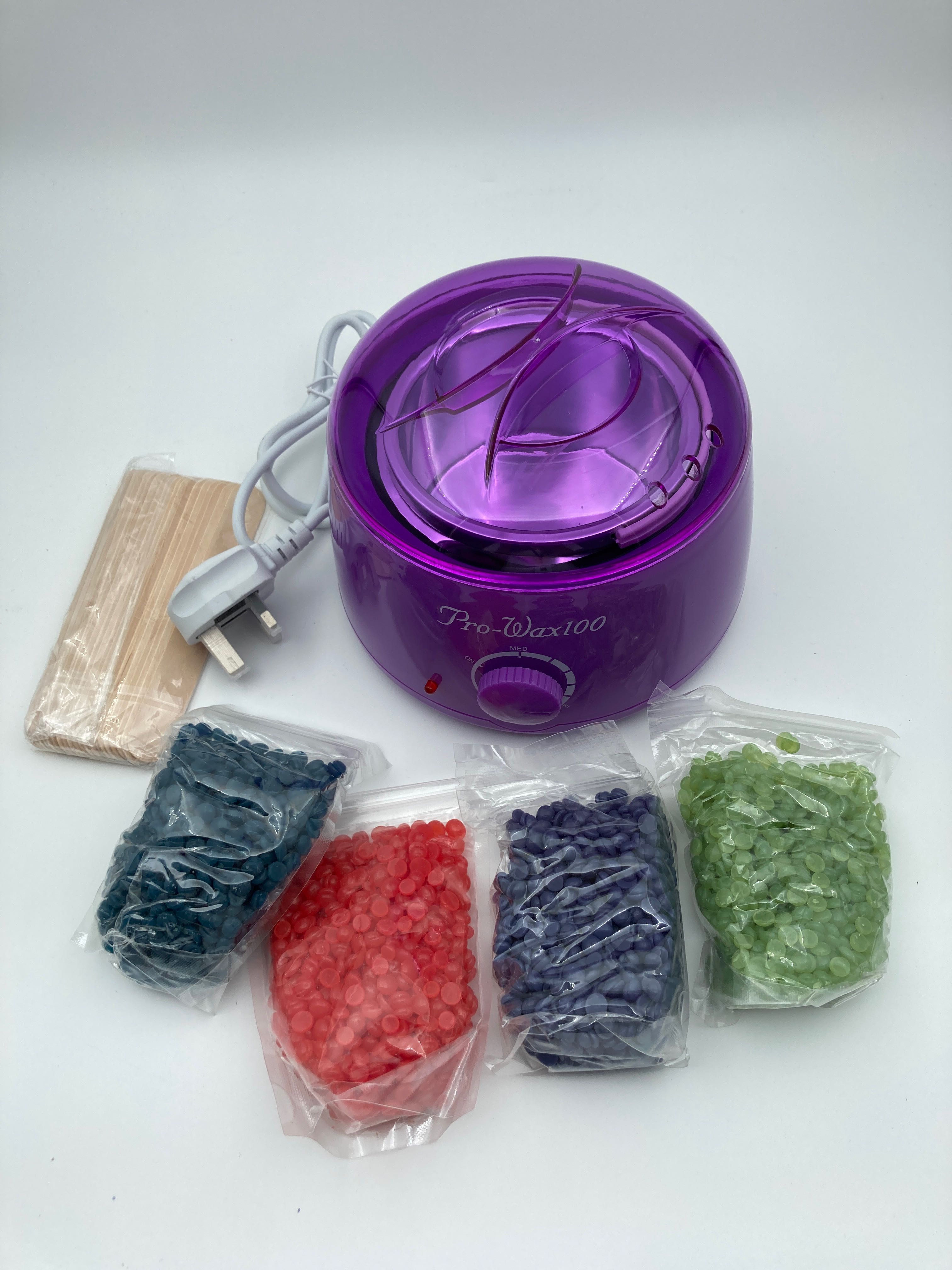 Billede fra myndighedens meddelelse af det tilbagekaldte produkt Silcare Pro Wax 100 Heater. Årsag: OVERTRÆD.
