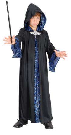 Billede fra myndighedens meddelelse af det tilbagekaldte produkt Troldmandskappe 134-146 cm. Årsag: OVERTRÆD.