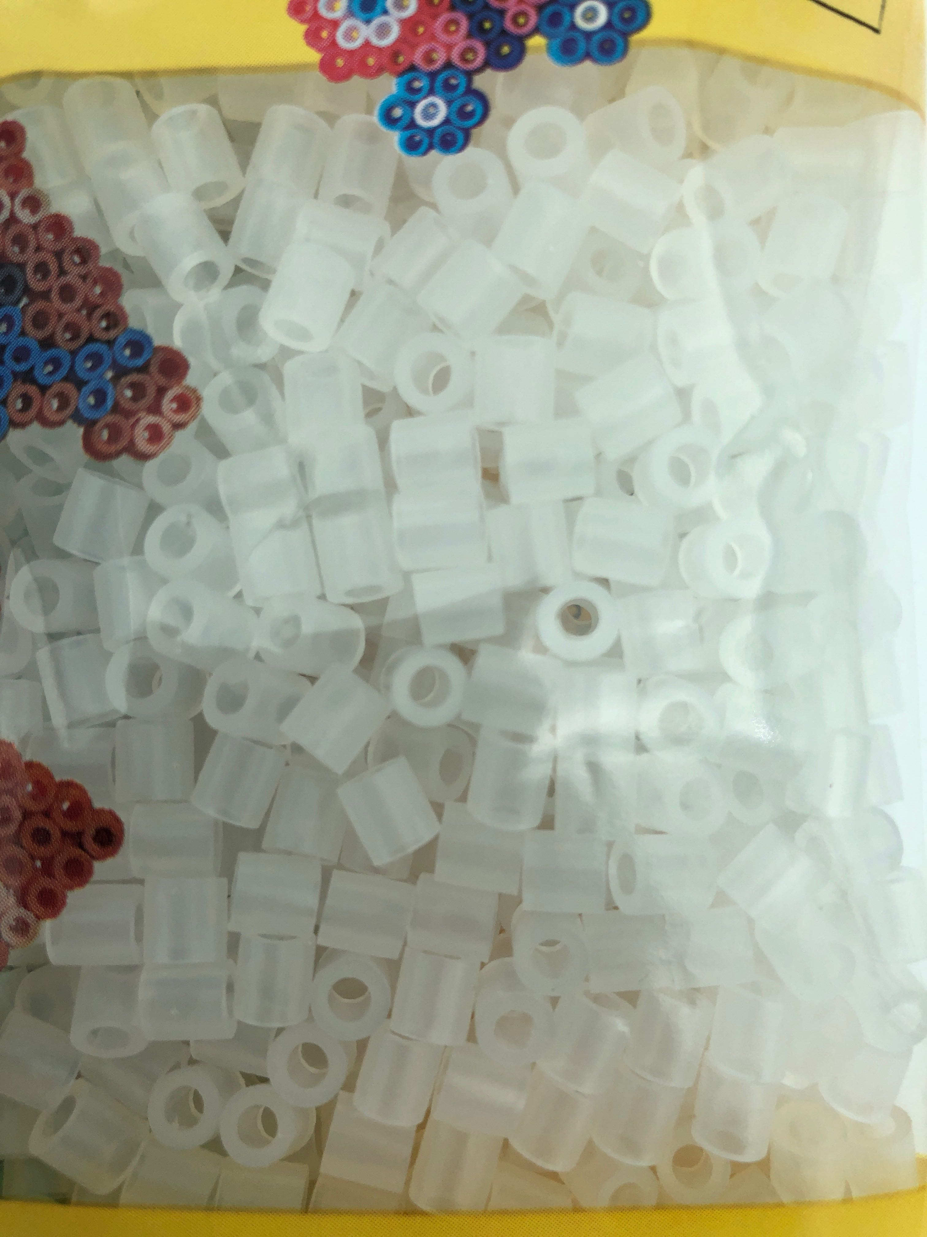 Billede fra myndighedens meddelelse af det tilbagekaldte produkt SES Creative Perler - 1000 stk - Lyser i Mørket. Årsag: OKTILTAG.