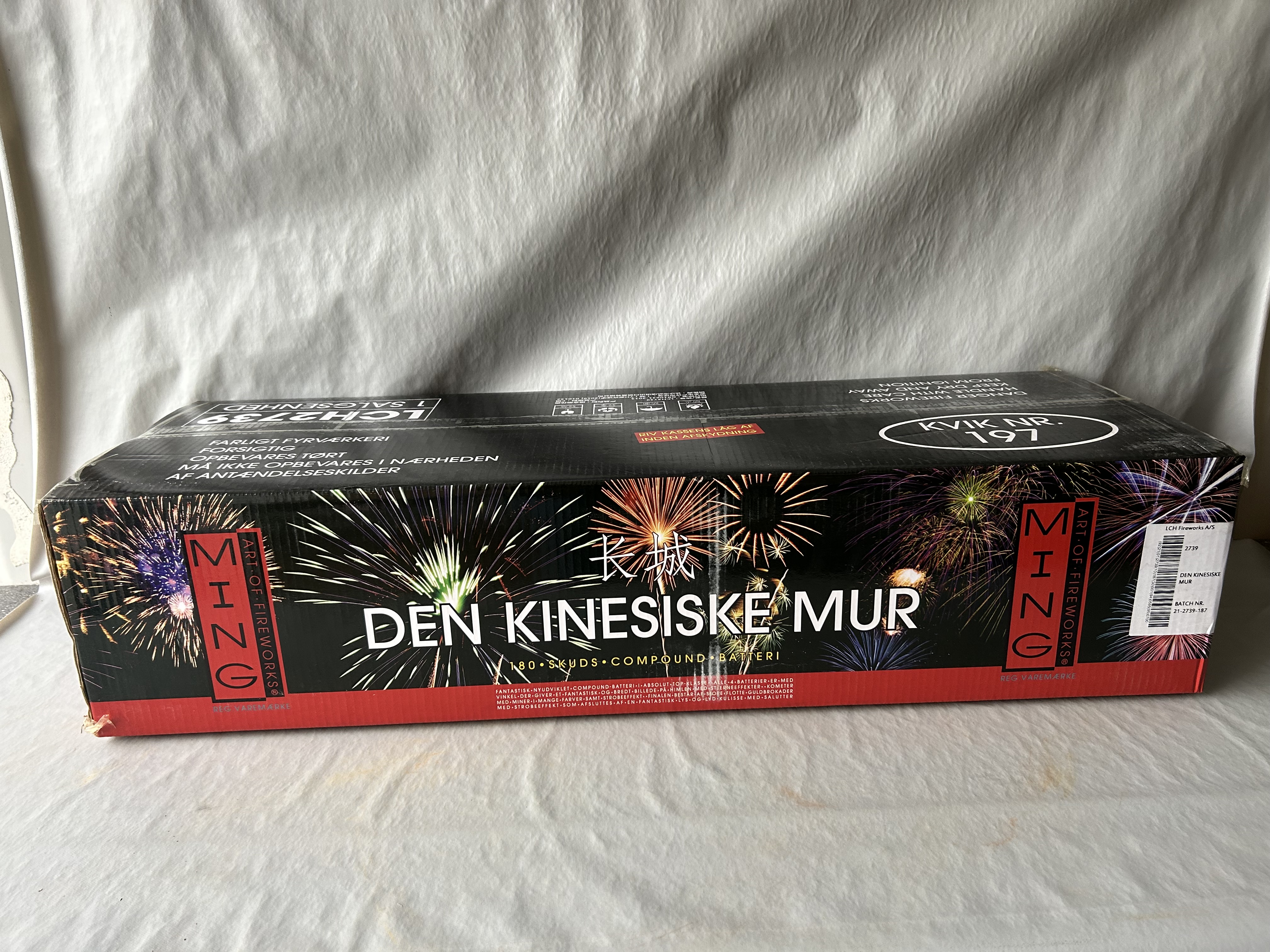 Billede fra myndighedens meddelelse af det tilbagekaldte produkt Den Kinesiske Mur. Årsag: OKTILTAG.