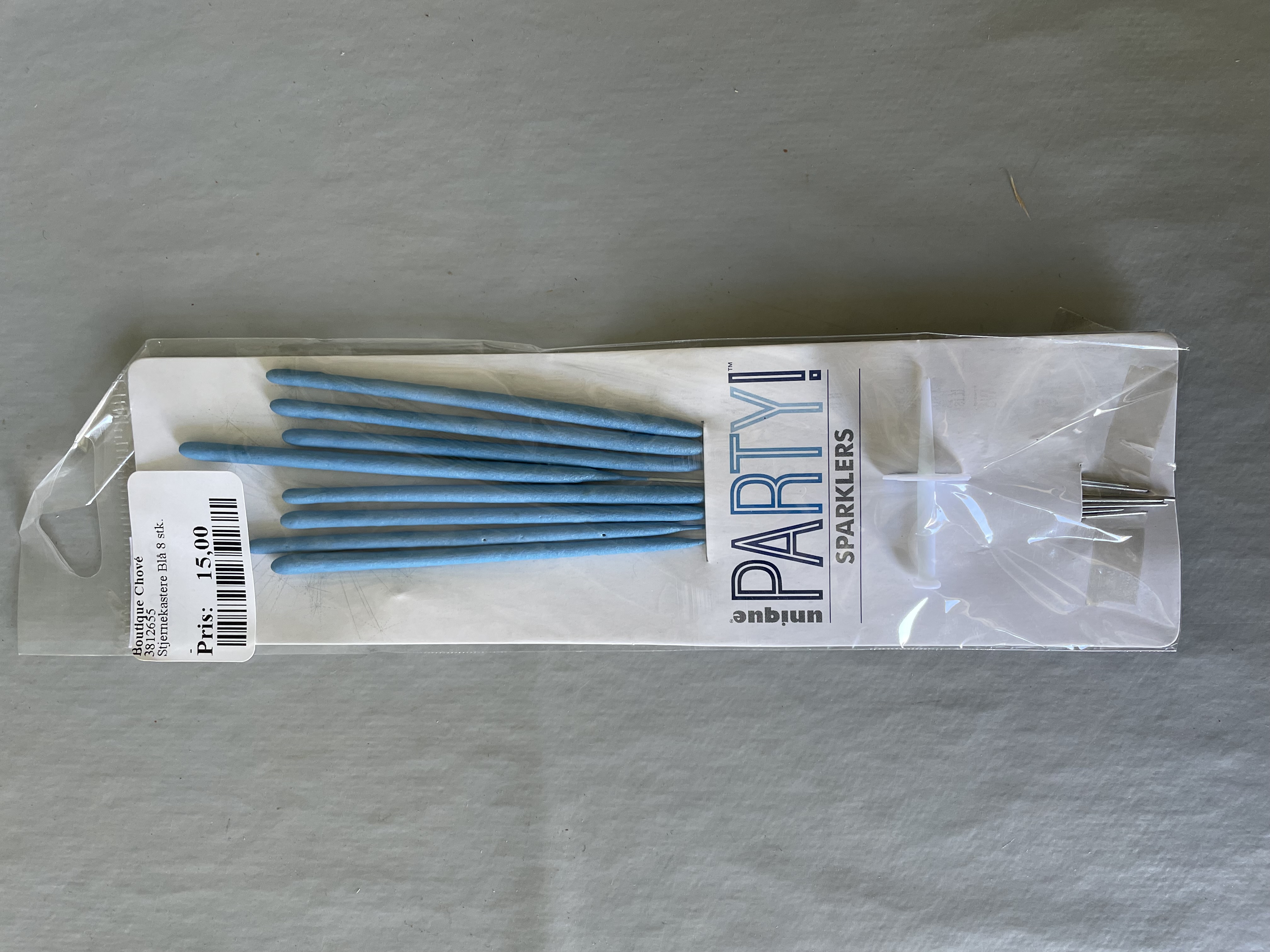 Billede fra myndighedens meddelelse af det tilbagekaldte produkt Party Sparklers Blå. Årsag: OKTILTAG.