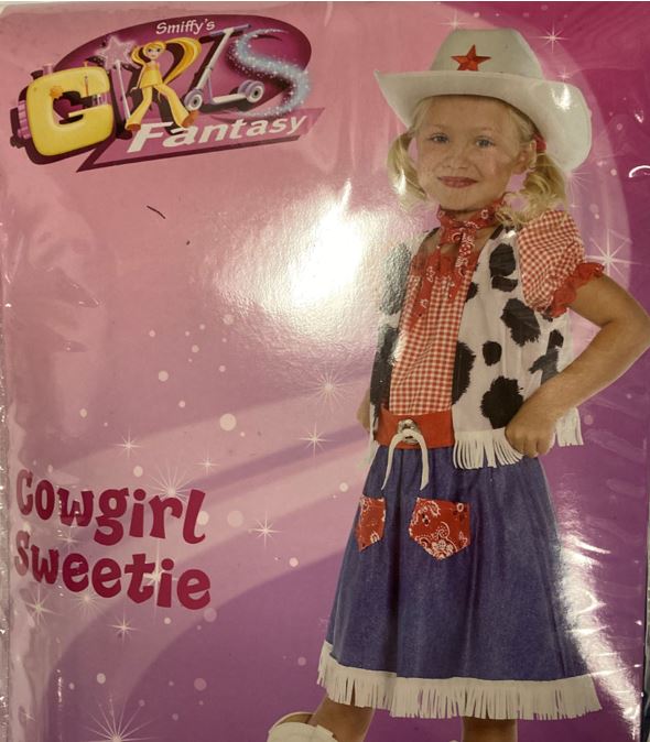 Billede fra myndighedens meddelelse af det tilbagekaldte produkt Cowgirl kostume str. 4-6 år. Årsag: OKTILTAG.