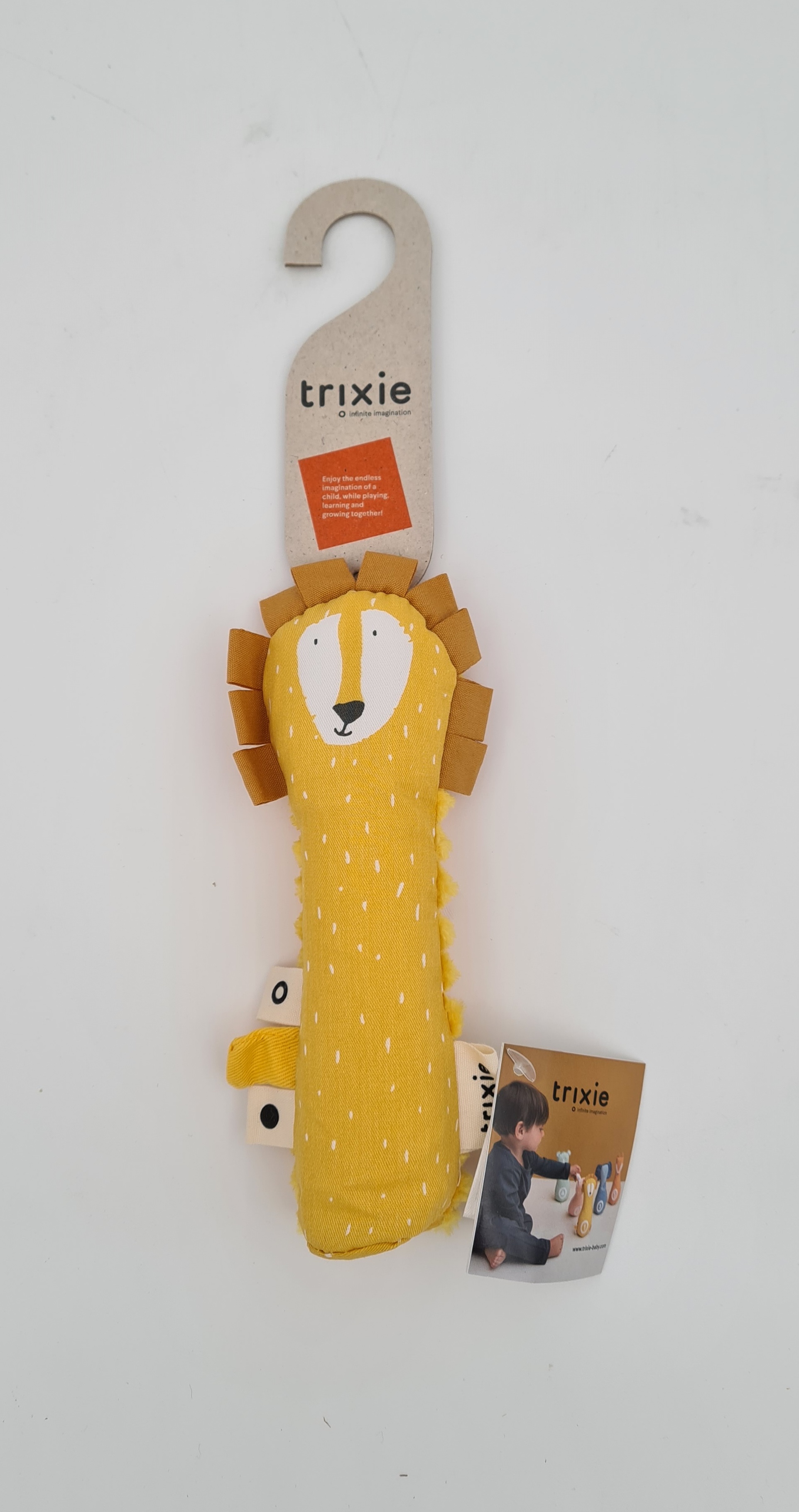 Billede fra myndighedens meddelelse af det tilbagekaldte produkt Trixie Baby squeaker toy. Årsag: OVERTRÆD.