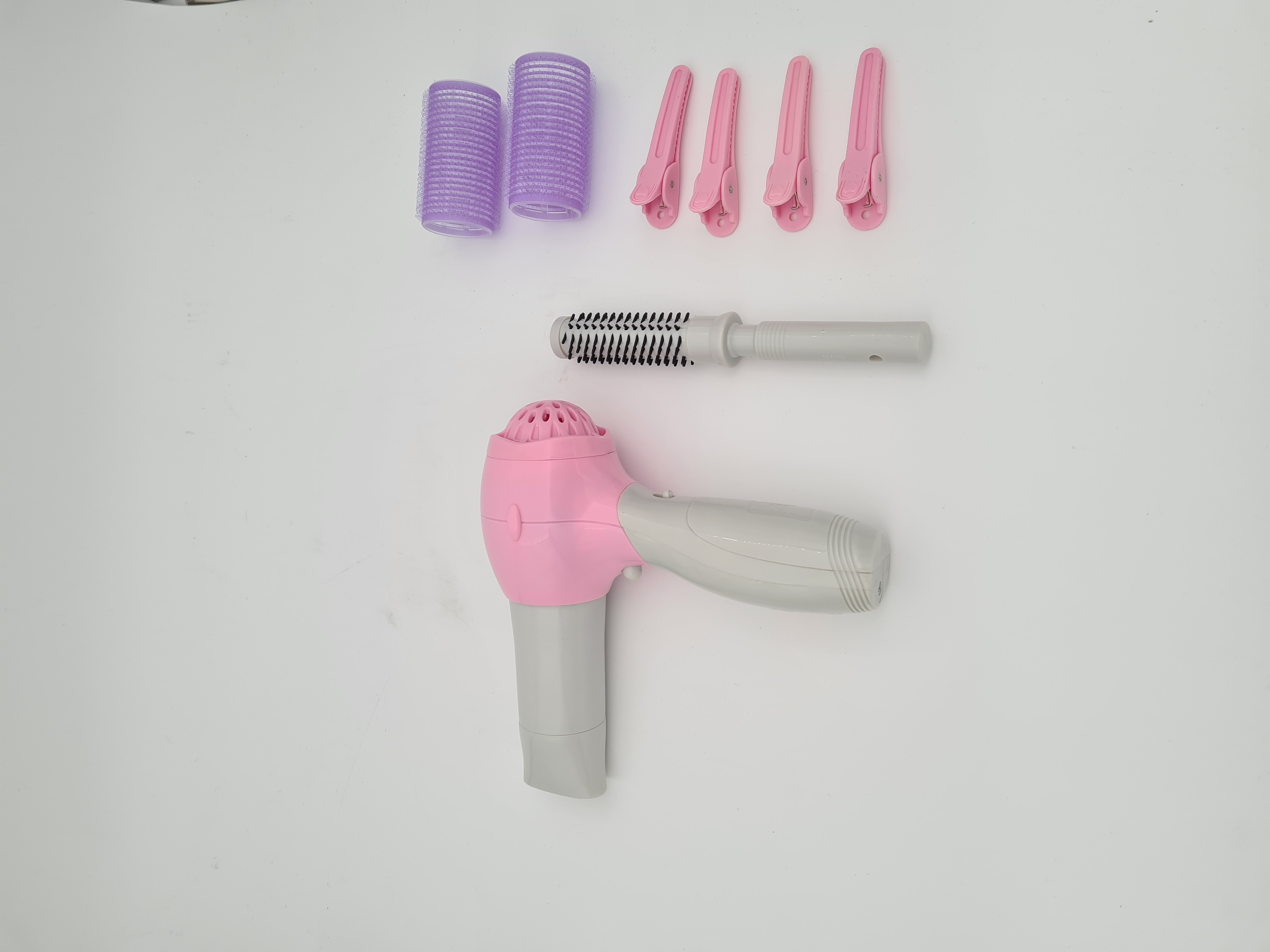 Billede fra myndighedens meddelelse af det tilbagekaldte produkt Casdon Little Helper Hair Dryer Set. Årsag: OVERTRÆD.