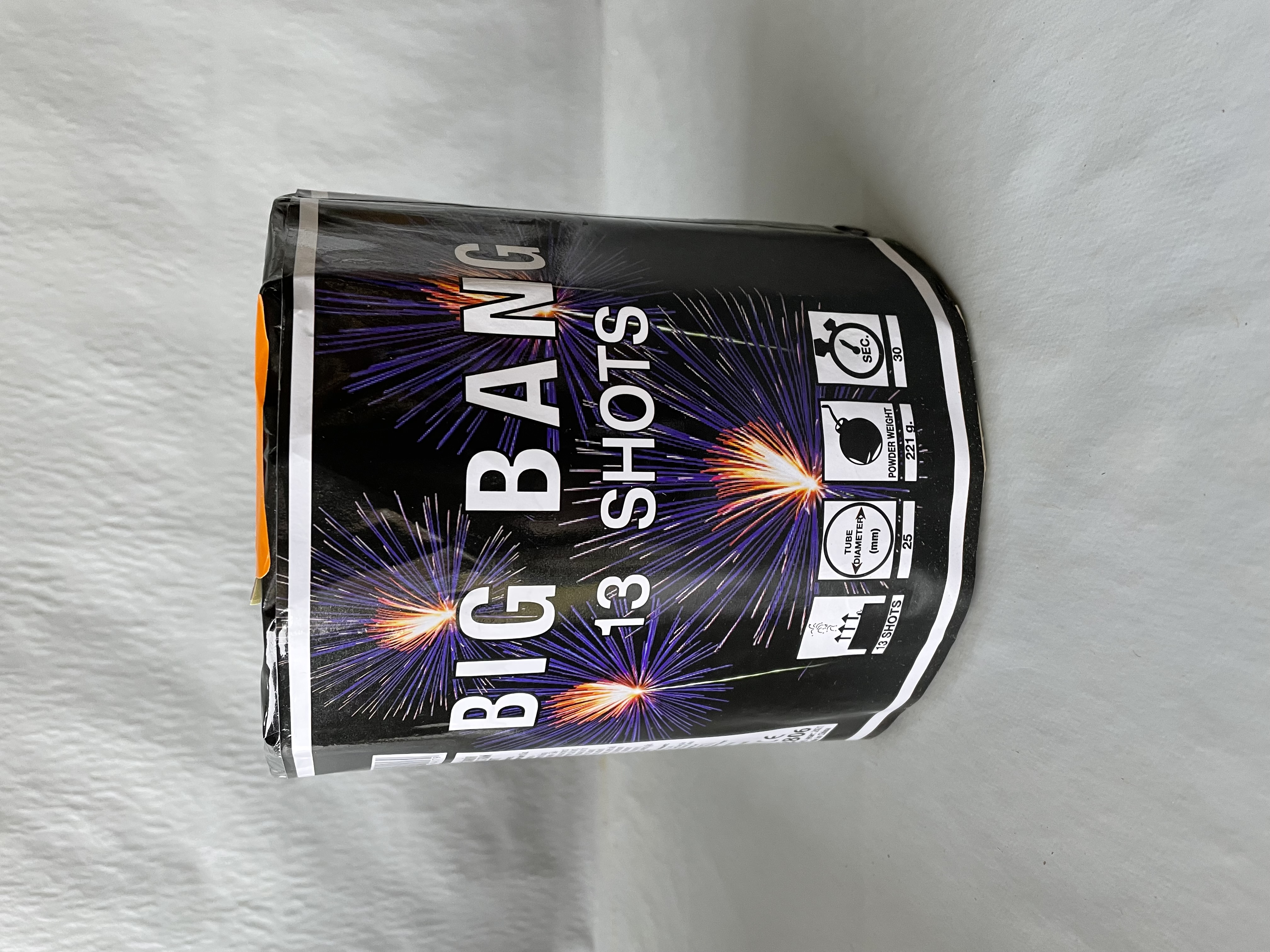Billede fra myndighedens meddelelse af det tilbagekaldte produkt Big Bang 13 skuds batteri. Årsag: OKTILTAG.