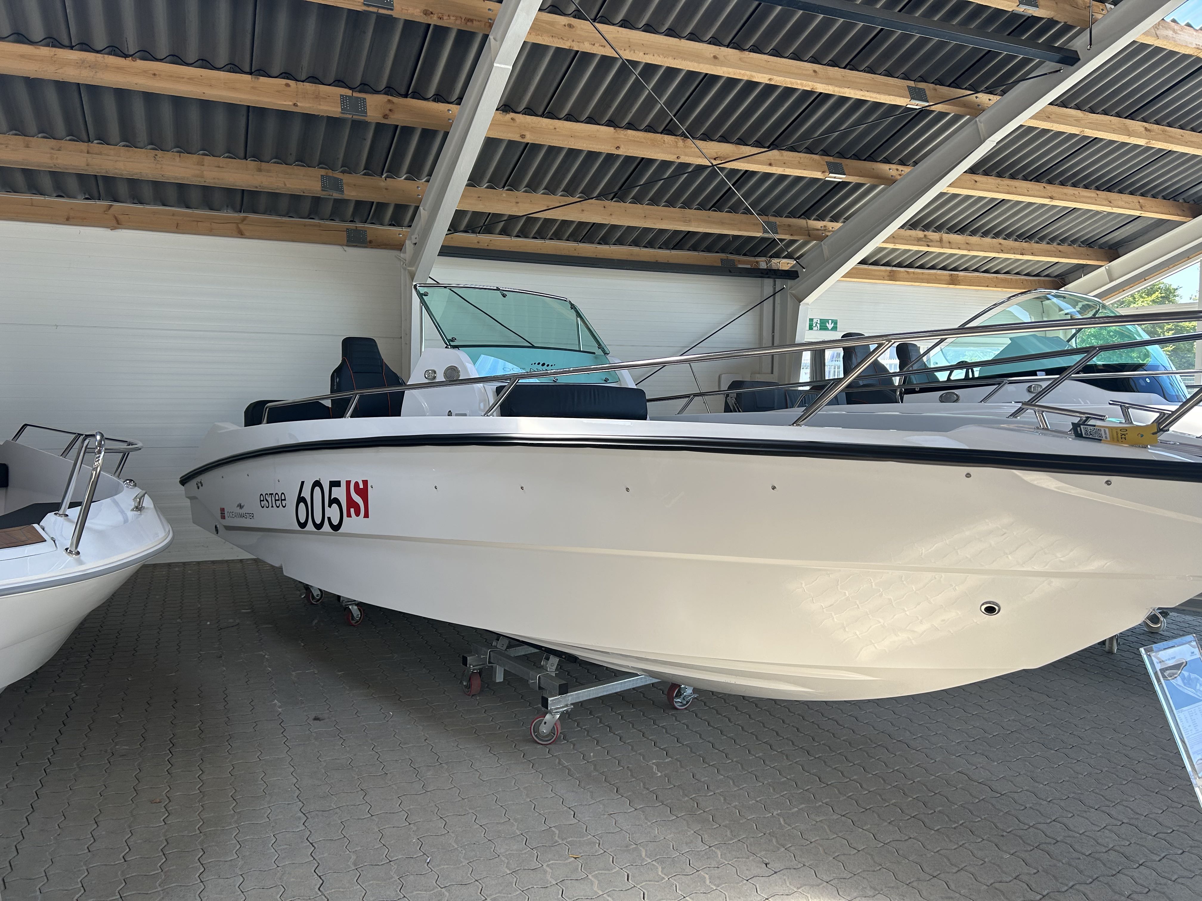 Billede fra myndighedens meddelelse af det tilbagekaldte produkt Oceanmaster 605 Sport. Årsag: OVERTRÆD.