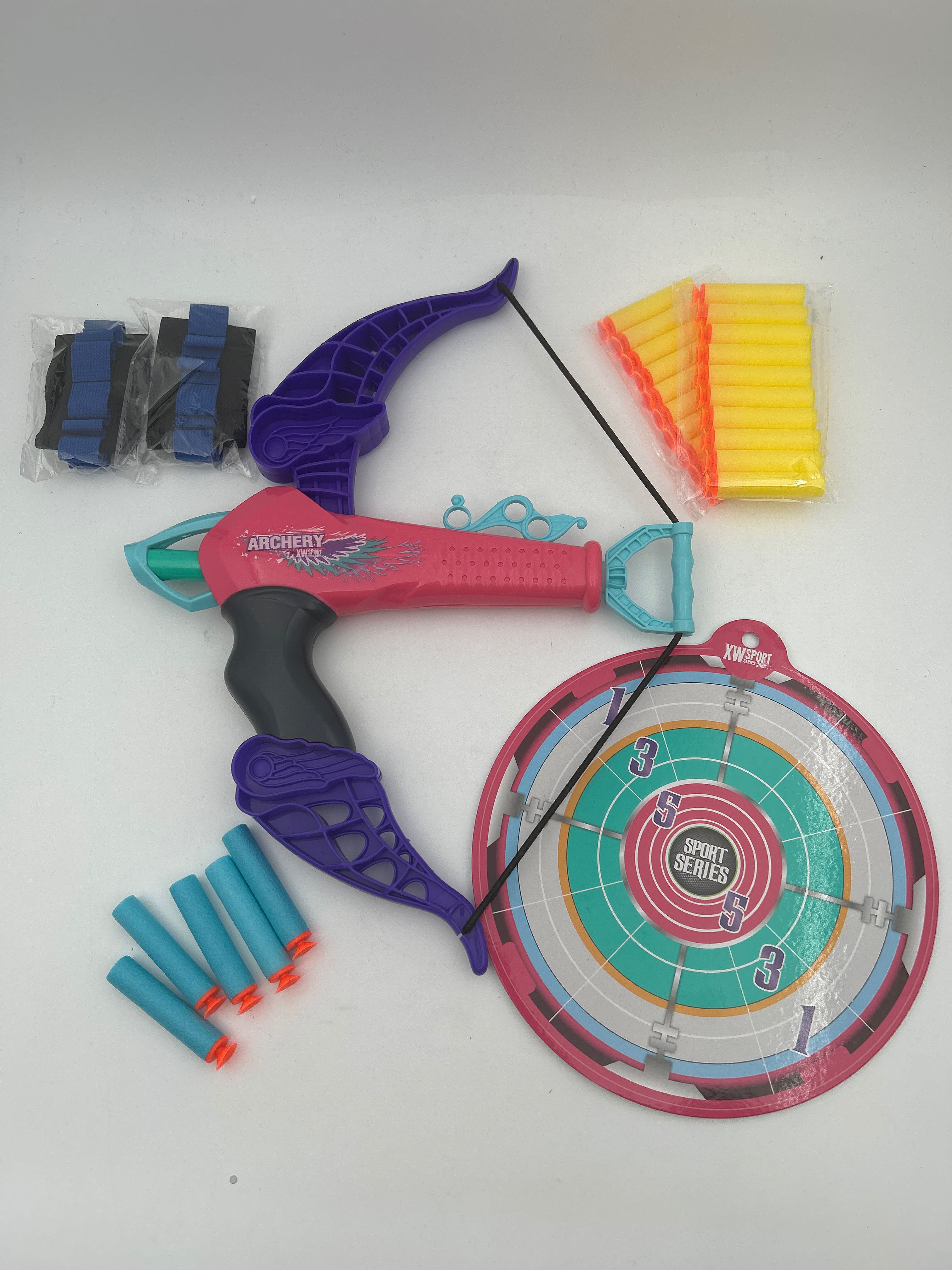 Billede fra myndighedens meddelelse af det tilbagekaldte produkt Bow And Arrow Archery Set For Kids Indoor And Outdoor Toys For Kids. Årsag: OKTILTAG.