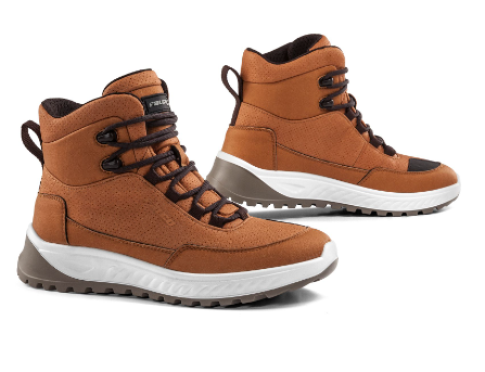 Billede fra myndighedens meddelelse af det tilbagekaldte produkt MC Falco dame Sneaker Nara sort/grå/brun. Årsag: OVERTRÆD.