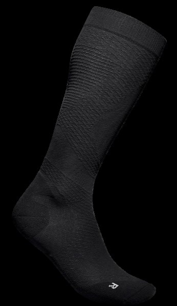 Billede fra myndighedens meddelelse af det tilbagekaldte produkt Run Ultra Compression Socks. Årsag: OVERTRÆD.
