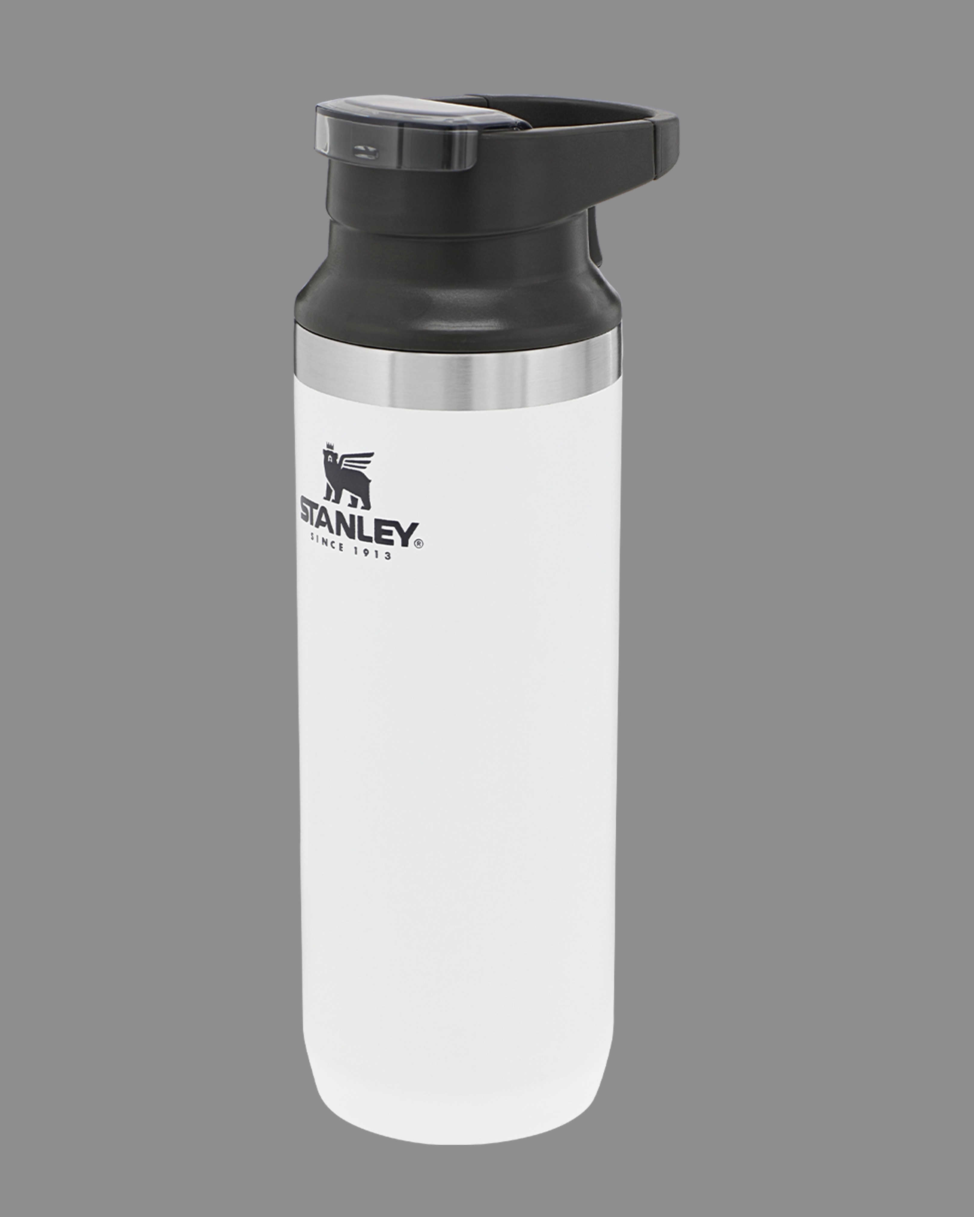 Billede fra myndighedens meddelelse af det tilbagekaldte produkt Stanley Switchback Travel Mug & Stanley Trigger Action Travel Mug. Årsag: OVERTRÆD.