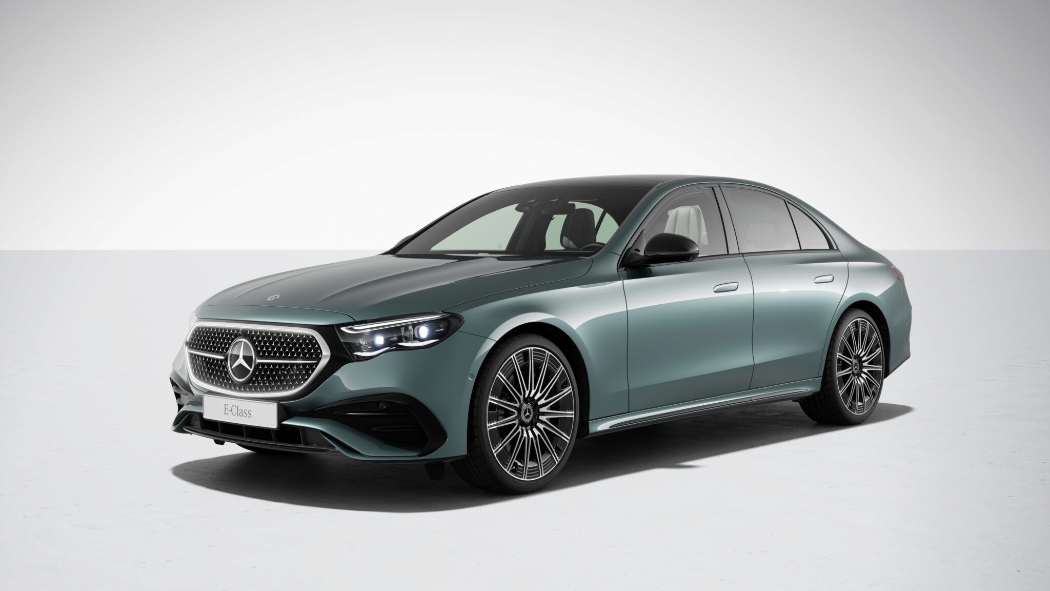 Billede fra myndighedens meddelelse af det tilbagekaldte produkt Mercedes-Benz - E-Klasse, GLC-Klasse. Årsag: OVERTRÆD.