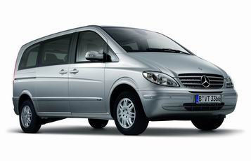Billede fra myndighedens meddelelse af det tilbagekaldte produkt Mercedes- Benz - Viano, Vito. Årsag: OVERTRÆD.