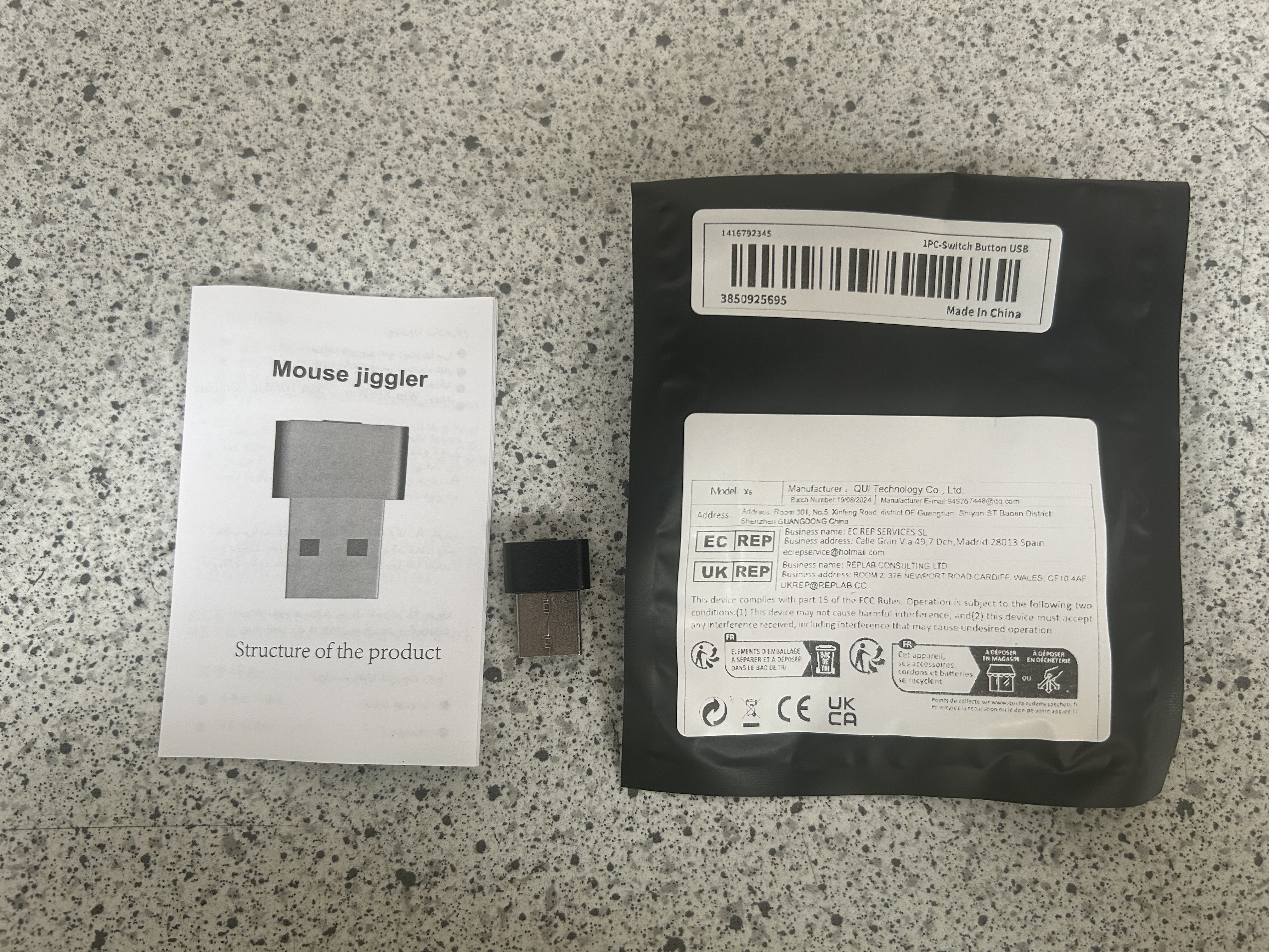 Billede fra myndighedens meddelelse af det tilbagekaldte produkt USB trådløs dongle til mus. Årsag: OVERTRÆD.