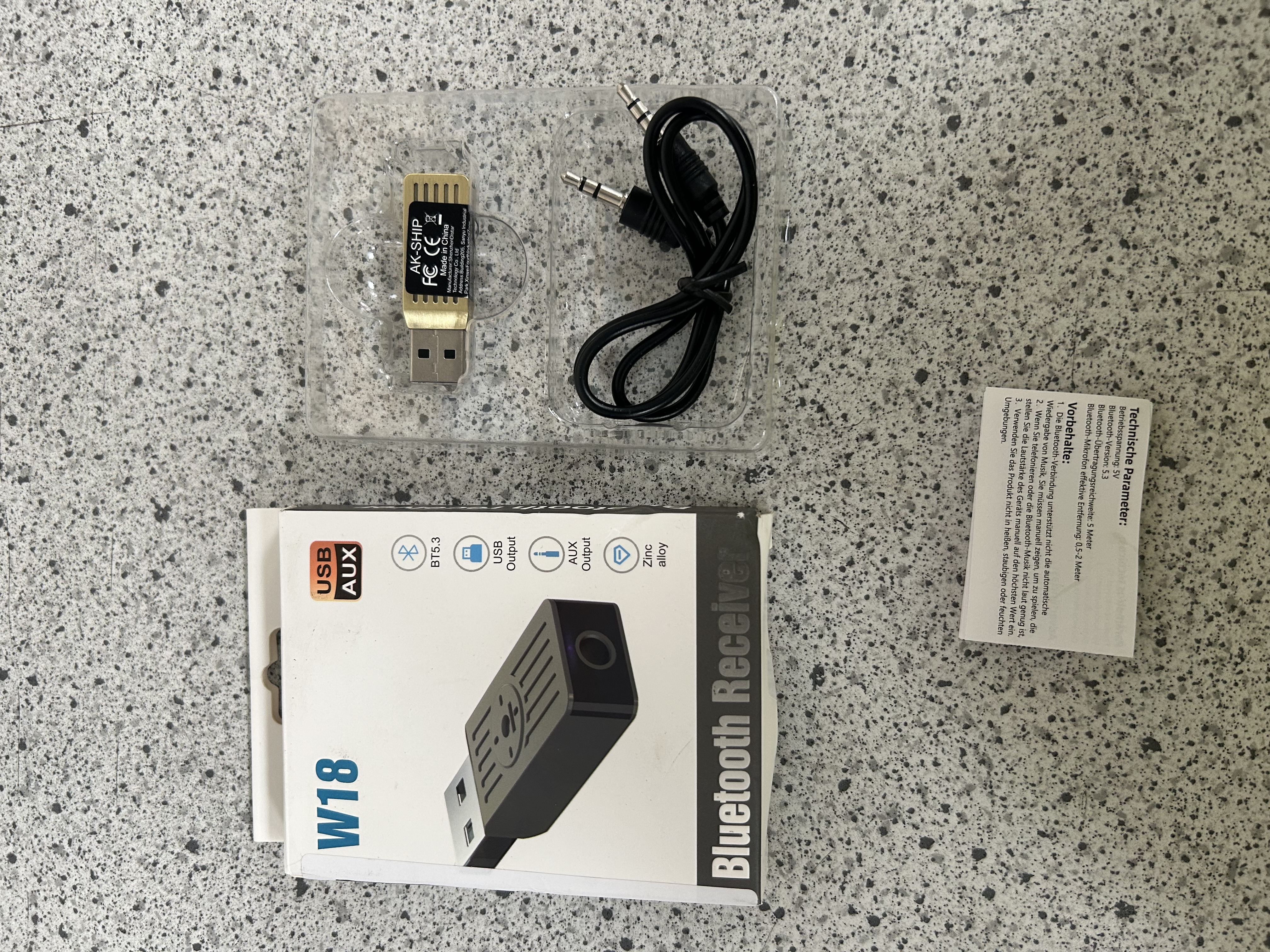 Billede fra myndighedens meddelelse af det tilbagekaldte produkt Bluetooth receiver W16. Årsag: OVERTRÆD.