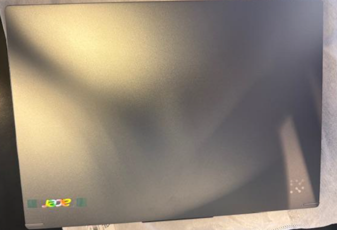 Billede fra myndighedens meddelelse af det tilbagekaldte produkt Acer Aspire 14 AI OLED. Årsag: OVERTRÆD.