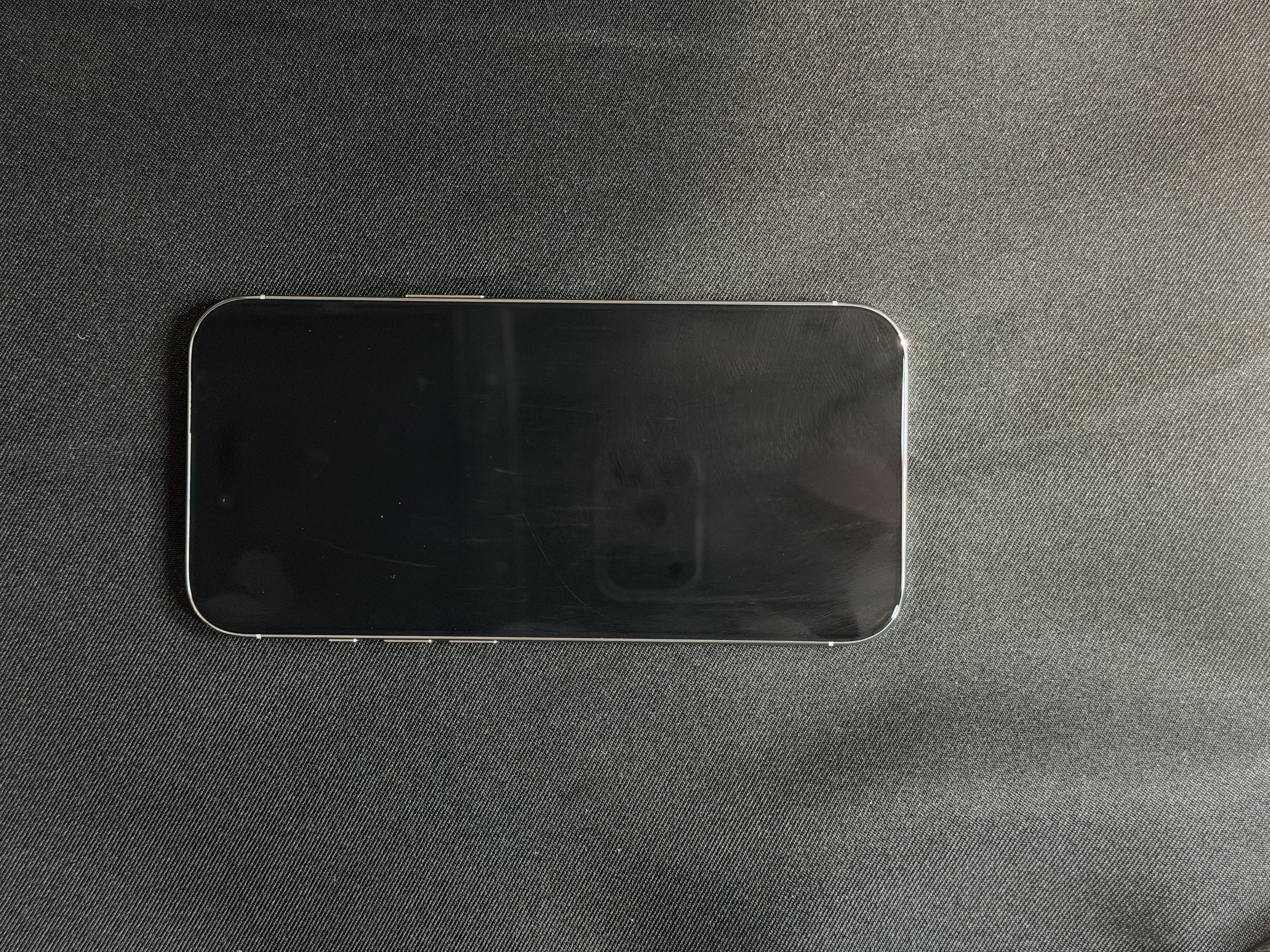 Billede fra myndighedens meddelelse af det tilbagekaldte produkt iPhone Air (17). Årsag: OVERTRÆD.