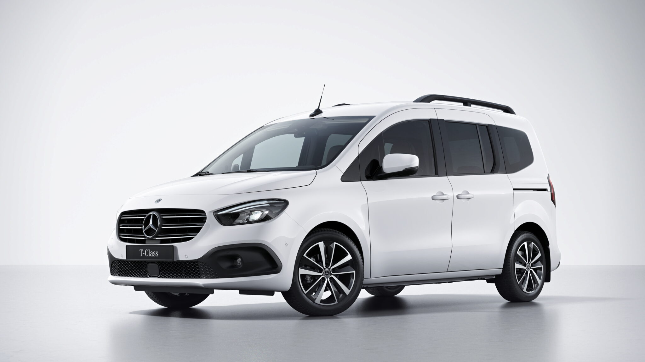 Billede fra myndighedens meddelelse af det tilbagekaldte produkt Mercedes Benz - Citan/eCitan/T-Klasse/EQT (BR 420). Årsag: OVERTRÆD.