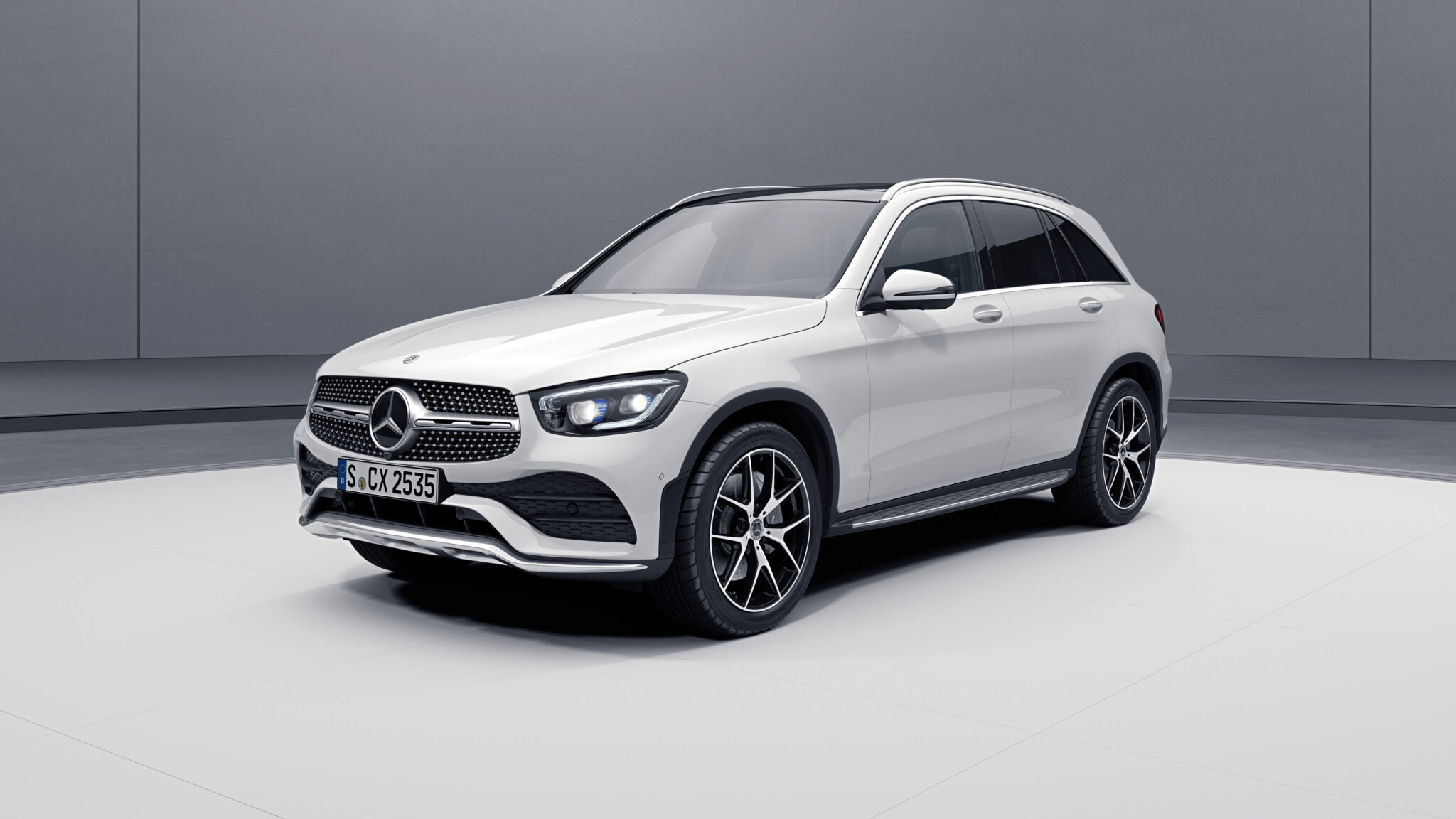 Billede fra myndighedens meddelelse af det tilbagekaldte produkt Mercedes-Benz - C-KLASSE, EQE, GLC. Årsag: OVERTRÆD.