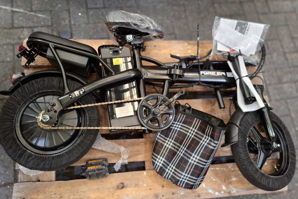 Billede fra myndighedens meddelelse af det tilbagekaldte produkt Forever Electric Bike. Årsag: OVERTRÆD.