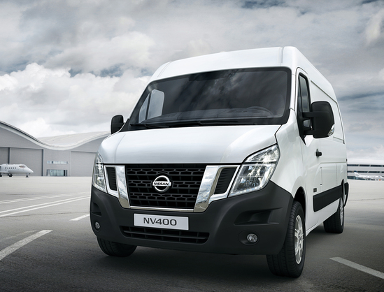 Billede fra myndighedens meddelelse af det tilbagekaldte produkt Nissan - model: NV40. Årsag: OVERTRÆD.