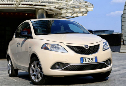 Billede fra myndighedens meddelelse af det tilbagekaldte produkt Lancia - Model: Ypsilon - Recall code: F616. Årsag: OVERTRÆD.