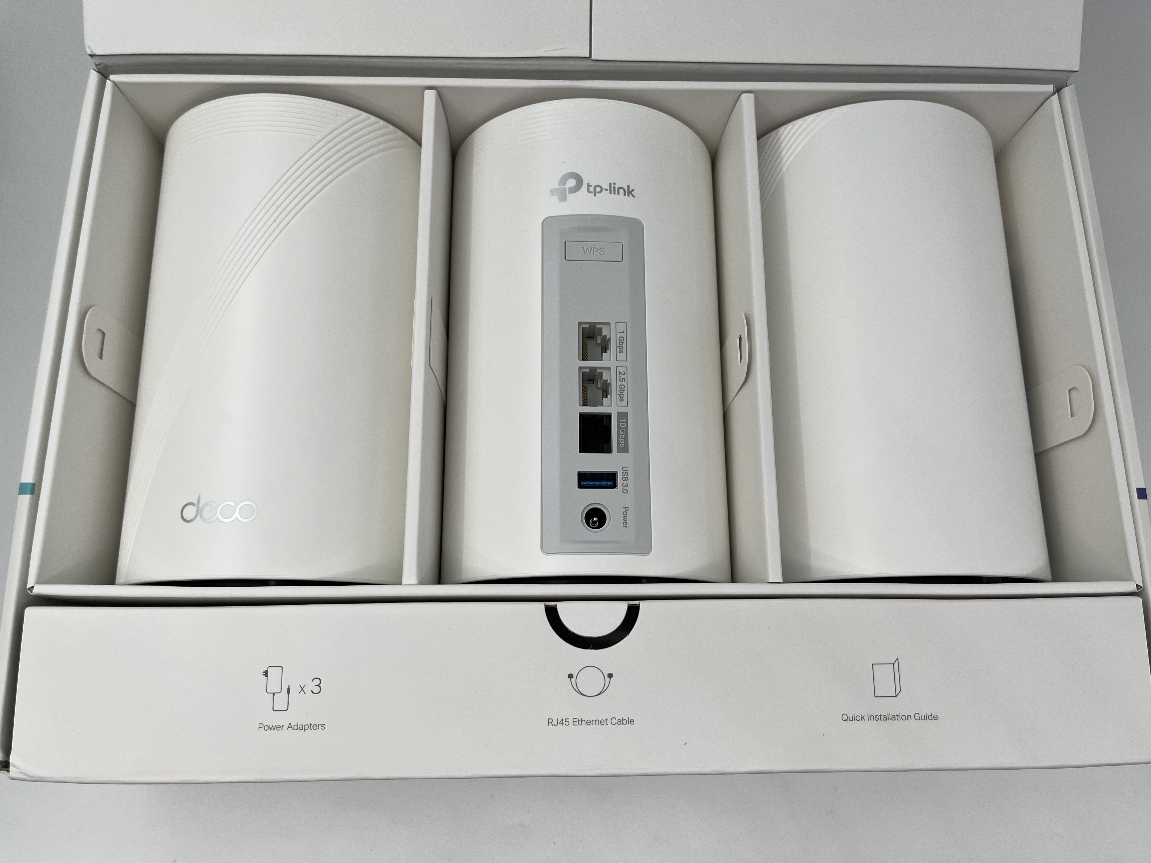 Billede fra myndighedens meddelelse af det tilbagekaldte produkt TP-Link Deco BE68 mesh router 3-pack. Årsag: OVERTRÆD.
