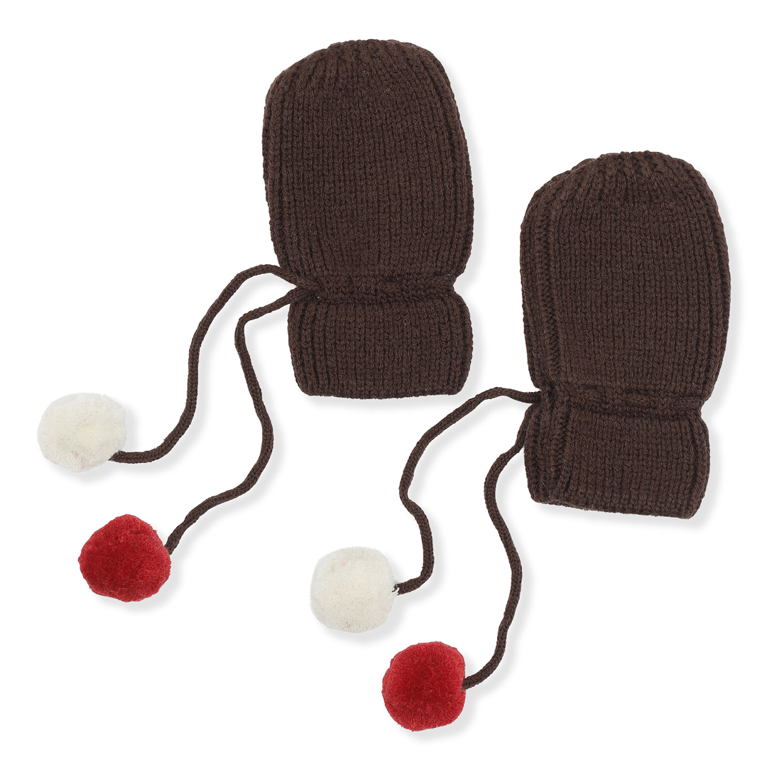Billede fra myndighedens meddelelse af det tilbagekaldte produkt MIRO KNIT BOOTS and MIRO KNIT MITTENS Model: KS2706, KS1603, KS2701, KS2227, KS2230. Årsag: OKTILTAG.
