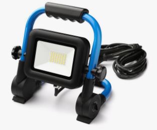 Billede fra myndighedens meddelelse af det tilbagekaldte produkt LED arbejdslampe 30W -. Årsag: OVERTRÆD.